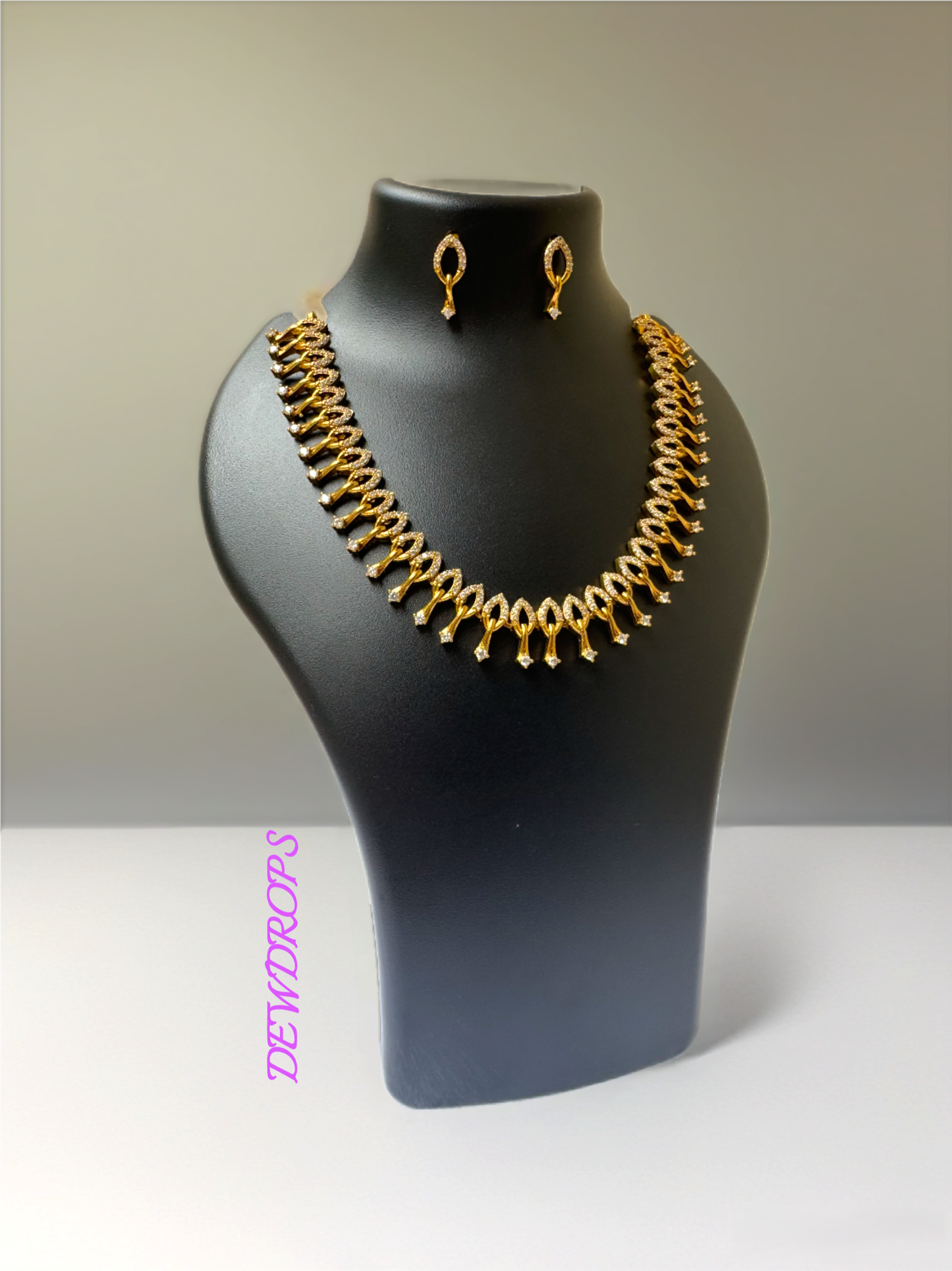 Elegant Gold-Plated Necklace & Earring Set