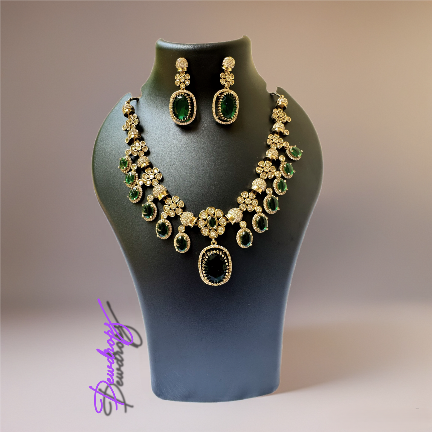 Gold-Plated Green Stone Necklace Set