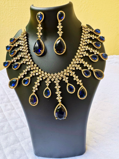 Gold-Plated Teardrop Green Stone Necklace Set