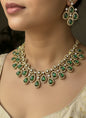 Metal Gold-Plated Jewel Set with Greenish Pearl
