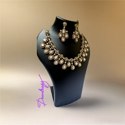 Gold-Plated Teardrop Stone Necklace Set