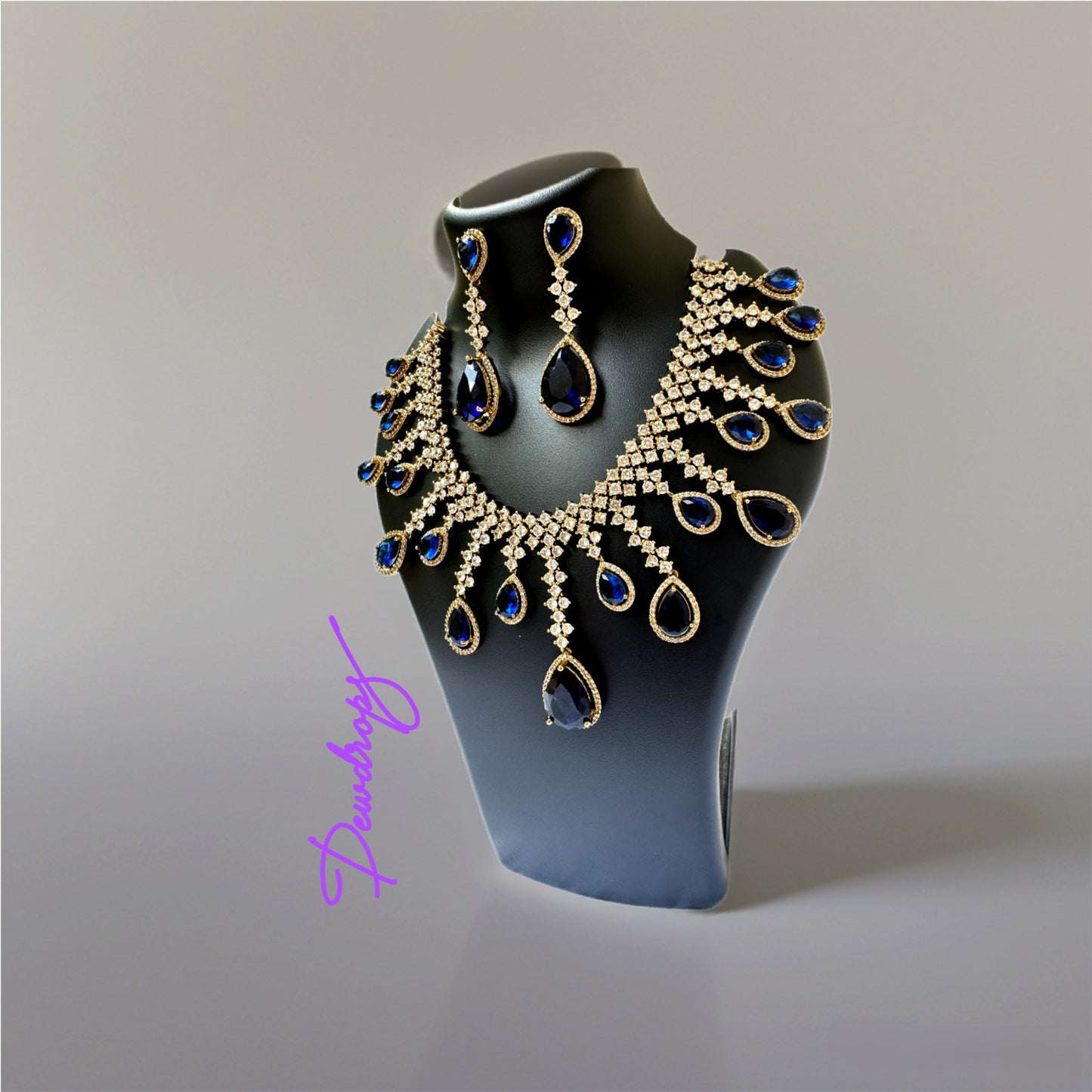 Gold-Plated Teardrop Blue Stone Necklace Set